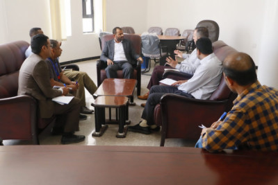 المدير التنفيذي لصندوق رعاية وتأهيل المعاقين يبحث مع ...